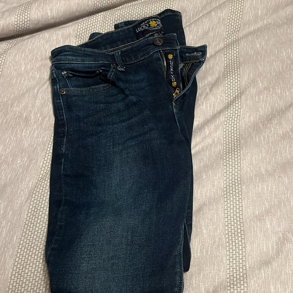 Lucky Brand Women’s skinny jeans size 10/30 stretchy gentle use - Picture 3 of 4